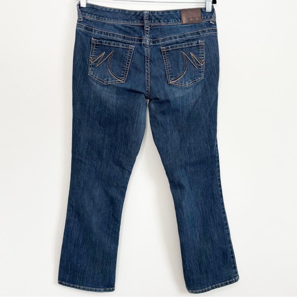 MAURICES Dark Wash Straight Bootcut Jeans Mid Rise Stretch Denim 9/10 Short - Picture 2 of 12